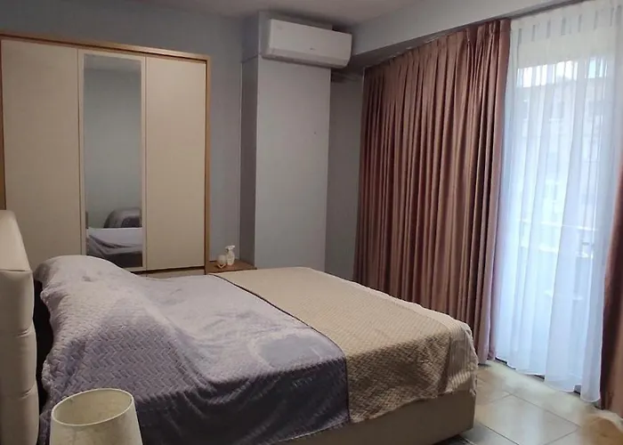 Central Apartment Tirana Apartamento Tirana